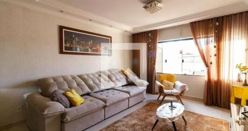Casa à Venda - Vila Re, 5 Quartos,  230 m2