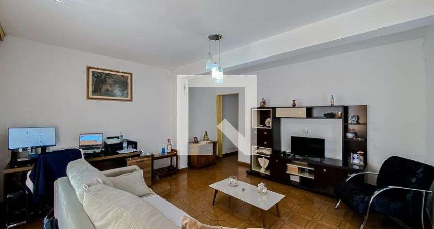 Casa à Venda - Jardim Anália Franco, 2 Quartos,  174 m2