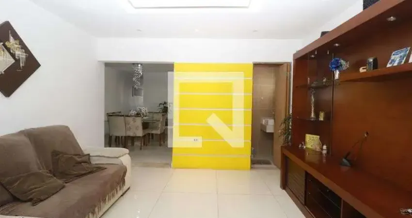 Casa à Venda - Água Fria, 3 Quartos,  145 m2