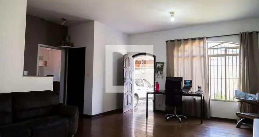 Casa à Venda - Vila Campestre, 3 Quartos,  160 m2