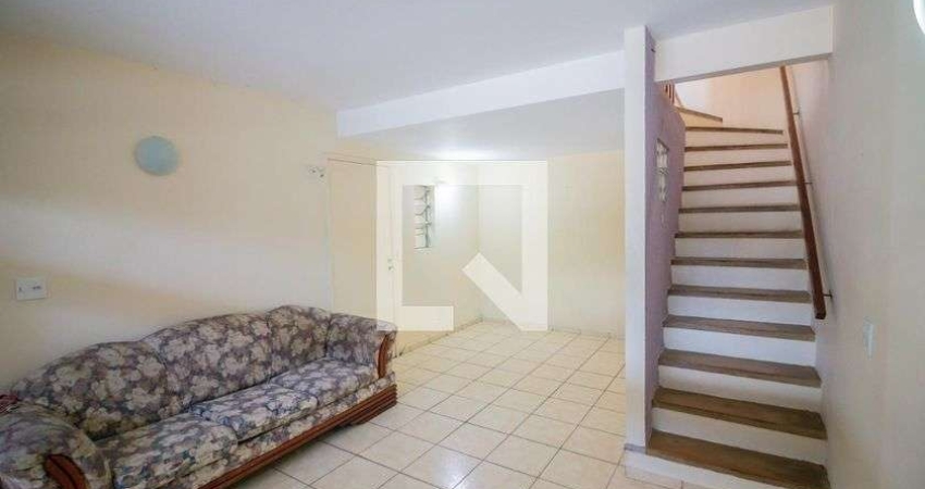 Casa à Venda - Jardim Éster Yolanda, 3 Quartos,  100 m2