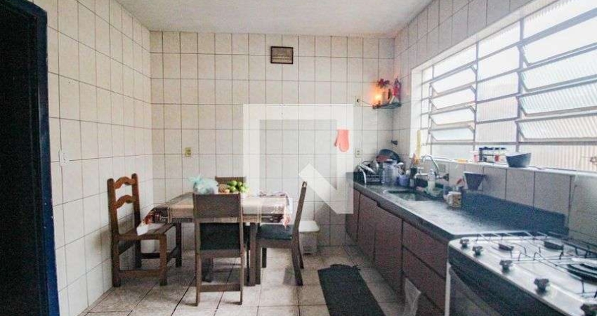 Casa à Venda - Vila Gustavo, 3 Quartos,  213 m2
