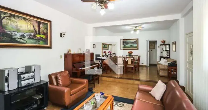 Casa à Venda - Bosque da Saúde, 3 Quartos,  210 m2