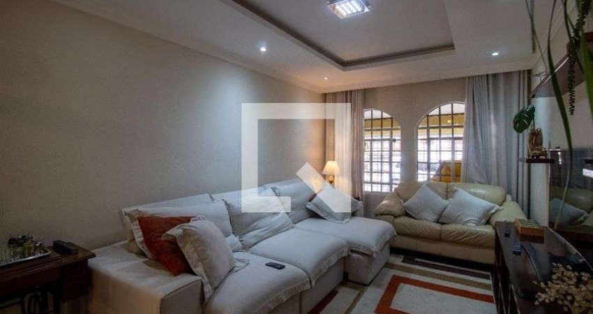 Casa à Venda - Jardim Éster Yolanda, 3 Quartos,  108 m2