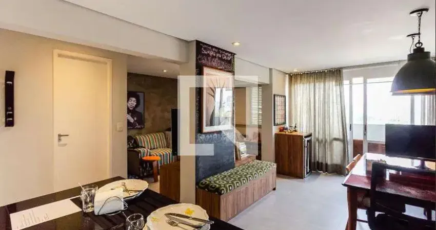 Apartamento à Venda - Vila Olímpia, 1 Quarto,  74 m2