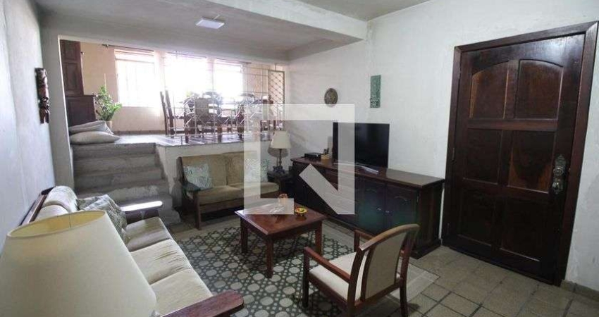 Casa à Venda - Cambuci, 4 Quartos,  200 m2