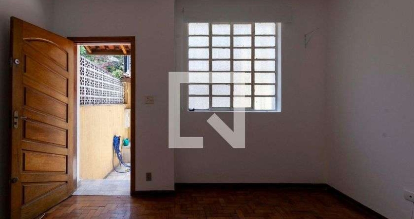 Casa à Venda - Vila Pompéia, 2 Quartos,  96 m2