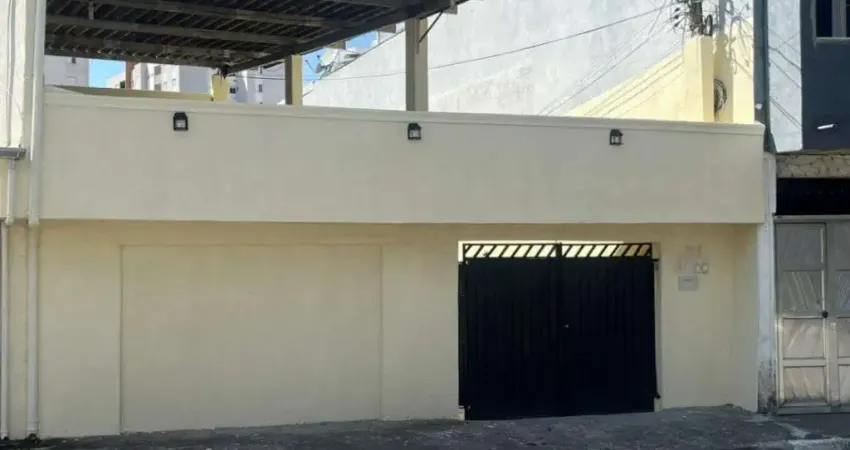 Casas à venda no jardim cidália com 300m² 6 dormitórios 4 banheiros 3 vagas