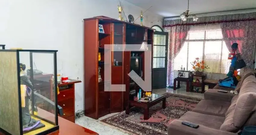 Casa à Venda - Vila Campestre, 3 Quartos,  200 m2