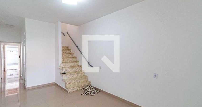Casa à Venda - Jardim Éster Yolanda, 2 Quartos,  100 m2