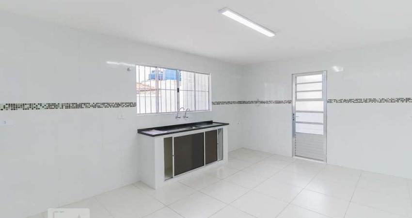 Casa à Venda - Vila Re, 2 Quartos,  140 m2