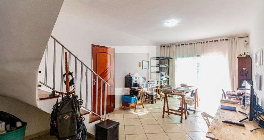 Casa à Venda - Jardim Éster Yolanda, 3 Quartos,  185 m2