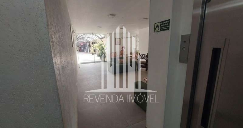 Apartamento à venda no Brooklin Paulista, São Paulo - SP: 2 quartos, sala, banheiro, vaga de garagem e 72m² de área.