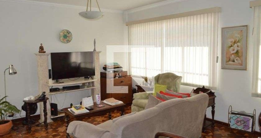 Casa à Venda - Ipiranga, 3 Quartos,  250 m2