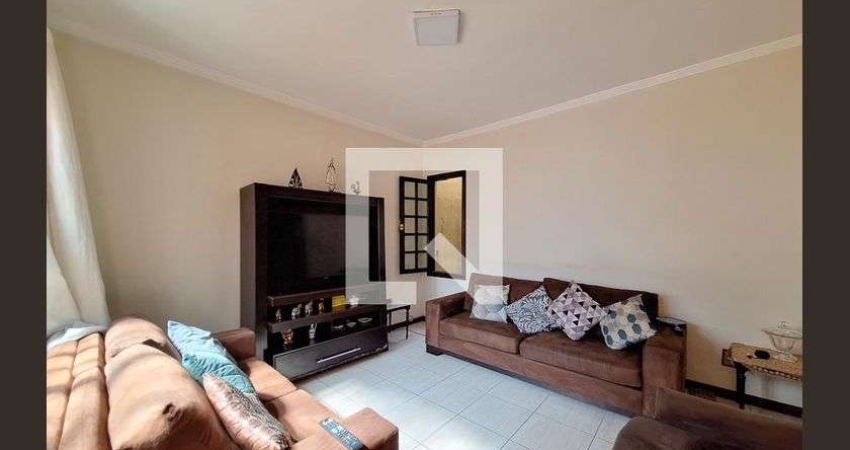 Casa à Venda - Água Fria, 3 Quartos,  162 m2