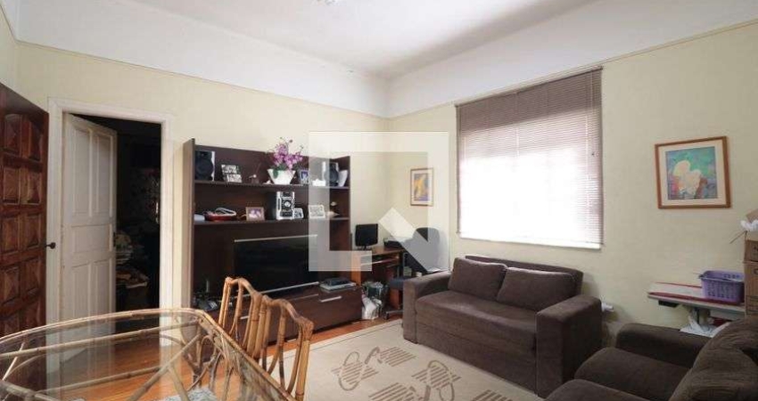 Casa à Venda - Belém, 2 Quartos,  300 m2