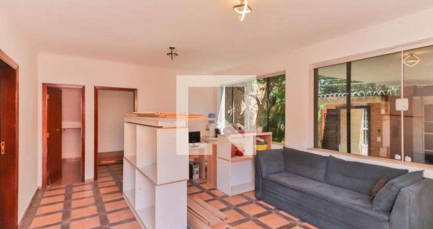 Casa à Venda - Butantã, 5 Quartos,  261 m2