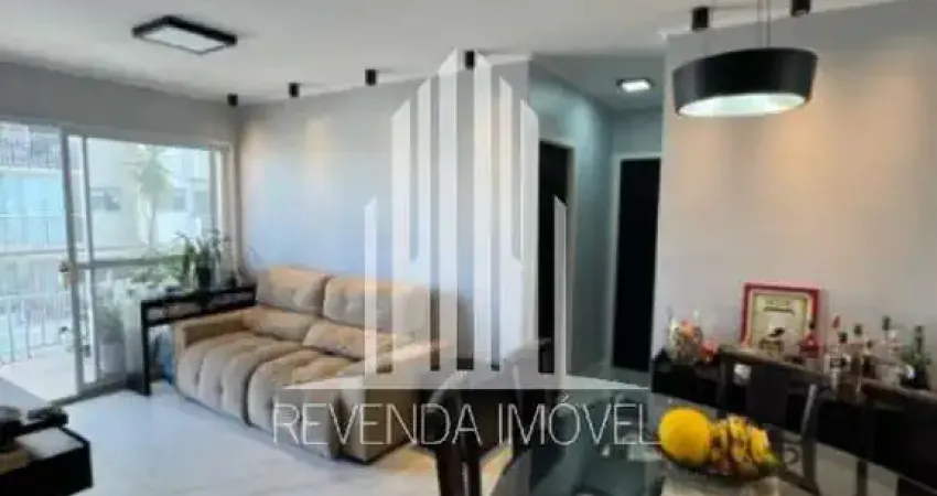Venda de Apartamento com 2 Quartos e Vaga de Garagem no Cambuci, São Paulo-SP: Aproveite!