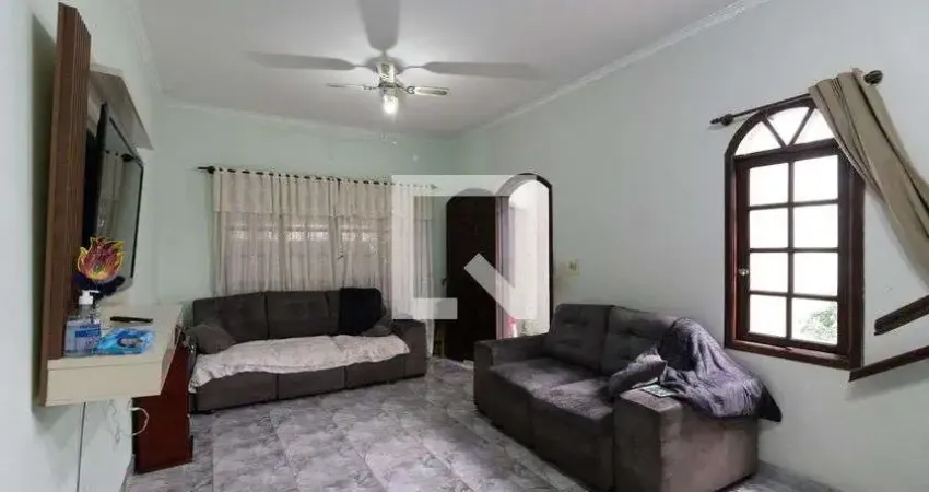 Casa à Venda - Cidade Patriarca, 3 Quartos,  227 m2