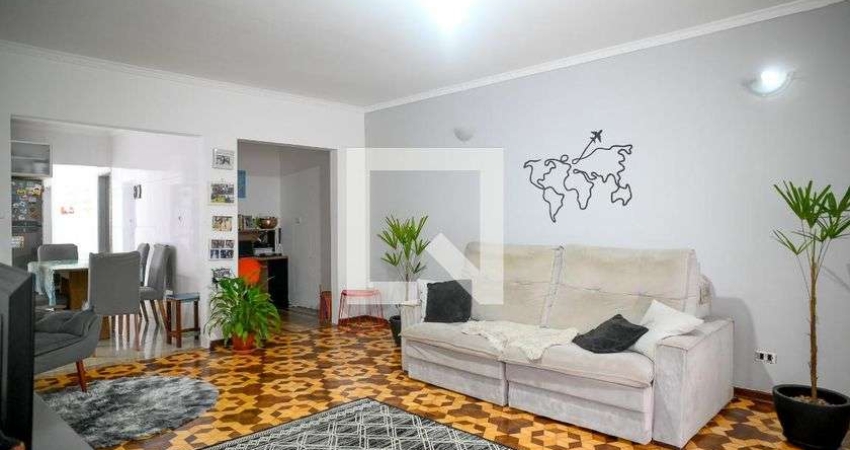 Casa à Venda - Bosque da Saúde, 3 Quartos,  135 m2