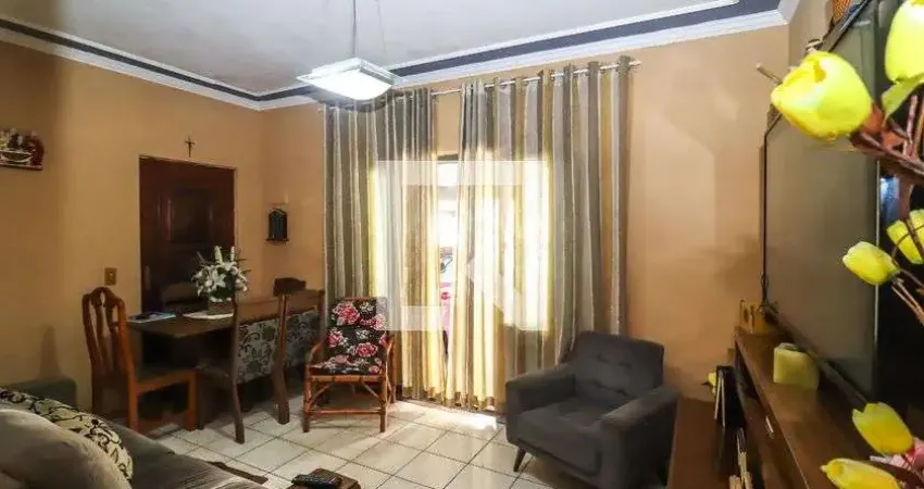 Casa à Venda - São João Clímaco, 3 Quartos,  117 m2
