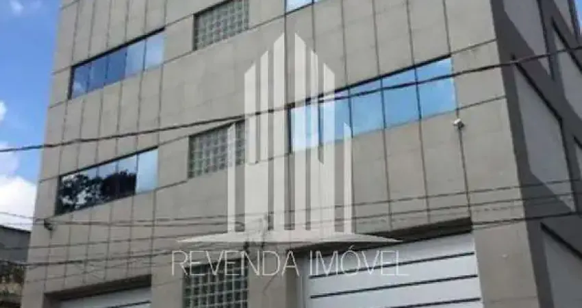 Galpão Comercial para Locação em Vila Prudente, São Paulo-SP: 1 banheiro, 1 vaga de garagem, 100m² de Área.