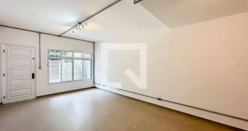 Casa à Venda - Água Fria, 2 Quartos,  120 m2