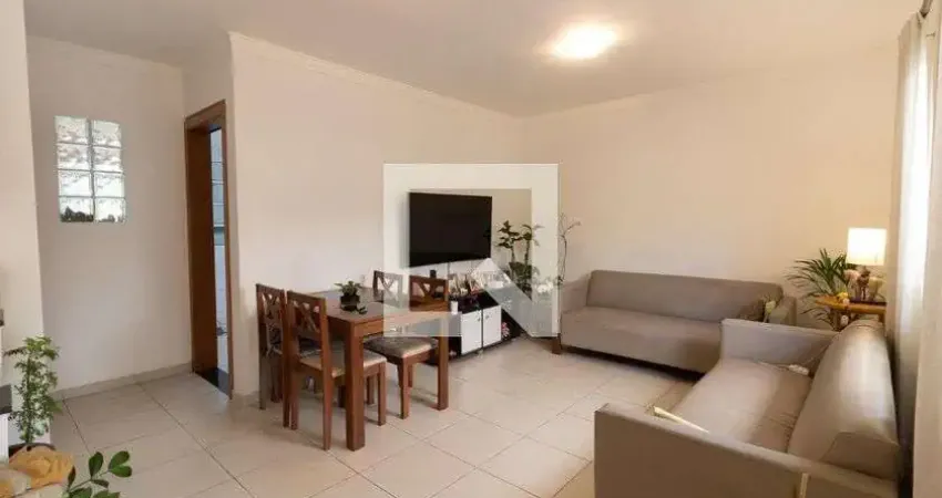 Casa à Venda - Jardim Éster Yolanda, 2 Quartos,  86 m2