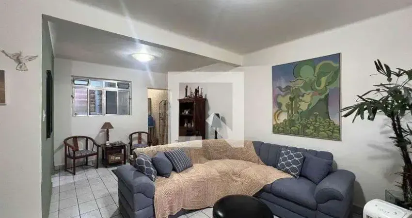 Casa à Venda - Liberdade, 2 Quartos,  150 m2