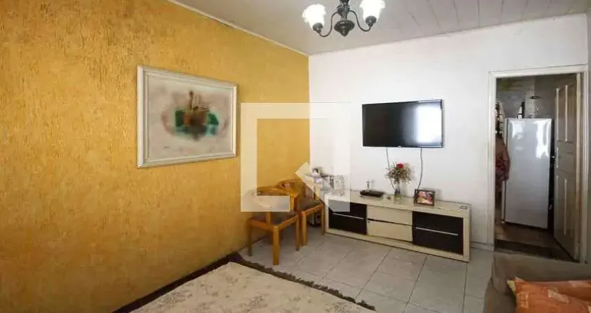 Casa à Venda - Vila Santa Clara, 2 Quartos,  206 m2