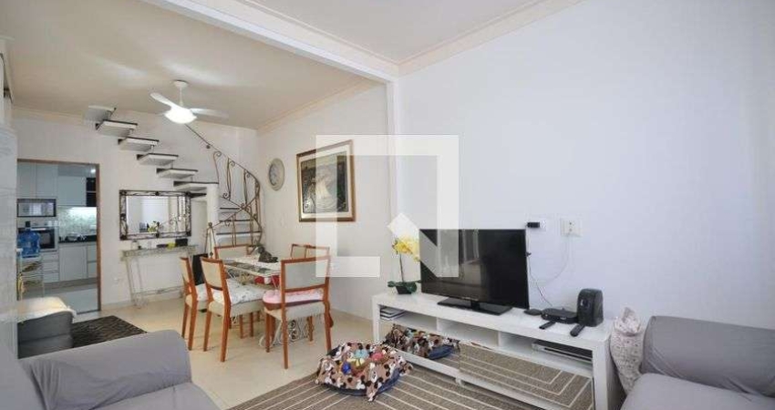 Casa à Venda - Vila Gustavo, 2 Quartos,  200 m2