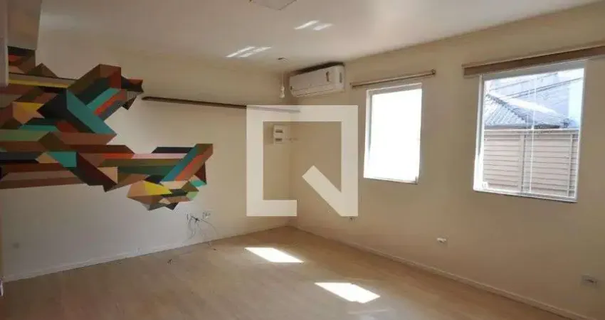 Casa à Venda - Vila Gustavo, 2 Quartos,  79 m2