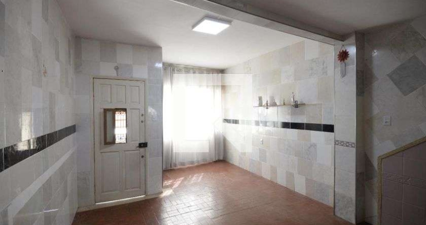 Casa com 2 quartos à venda na Rua Piquerobi, --, Cambuci, São Paulo