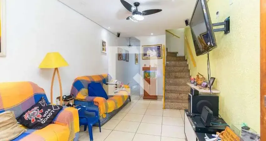 Casa com 3 quartos à venda na Rua Blecaute, --, Vila Carmosina, São Paulo