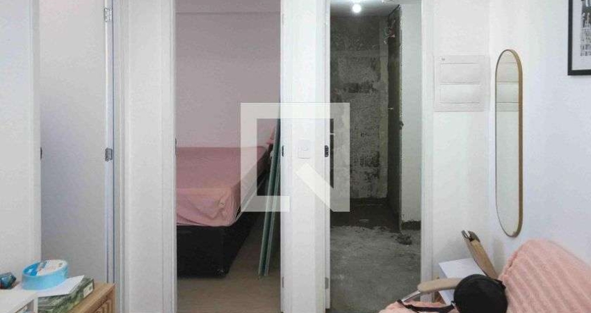 Apartamento à Venda - Vila Santa Clara, 2 Quartos,  30 m2