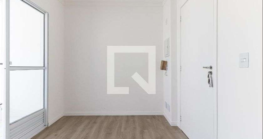 Apartamento à Venda - Bosque da Saúde, 2 Quartos,  37 m2