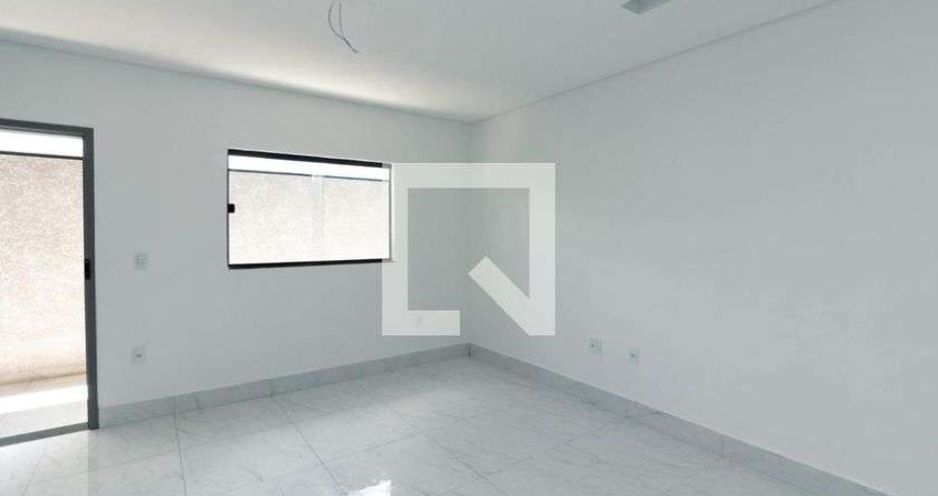 Casa à Venda - Ermelino Matarazzo, 2 Quartos,  82 m2
