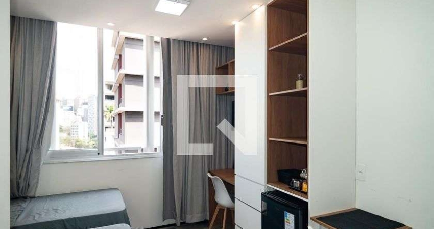 Apartamento à venda na Rua Frei Caneca, --, Consolação, São Paulo