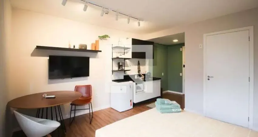 Kitnet / Stúdio à venda na Avenida dos Carinás, --, Moema, São Paulo