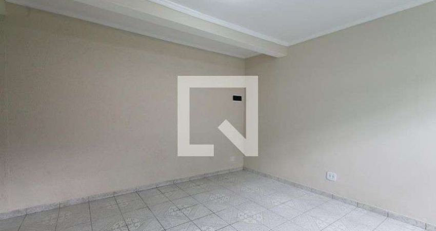 Casa com 2 quartos à venda na Rua Germano Limeira, --, Vila Carmosina, São Paulo