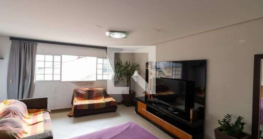 Casa à Venda - Artur Alvim, 2 Quartos,  106 m2