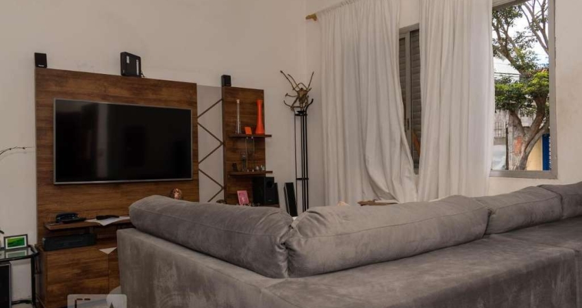 Casa com 4 quartos à venda na Rua Simão Rodrigues, --, Vila Campestre, São Paulo