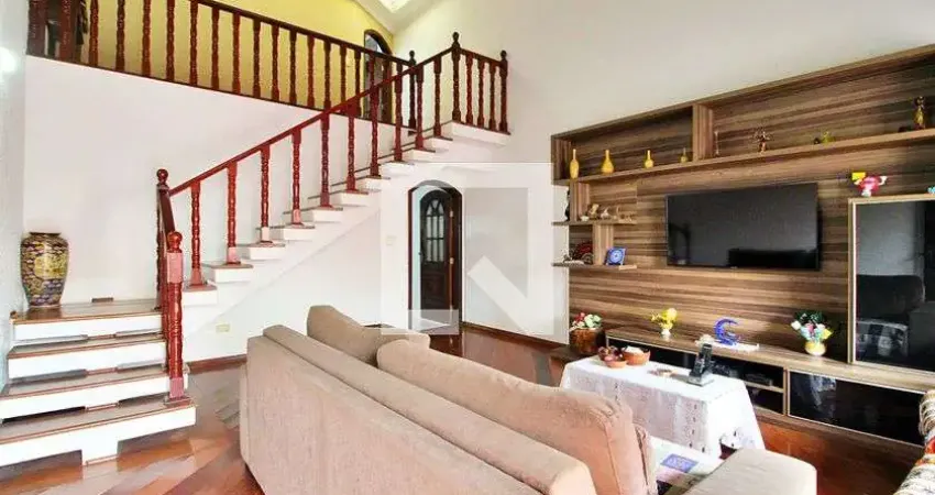 Casa à Venda - Vila Metalúrgica, 3 Quartos,  253 m2