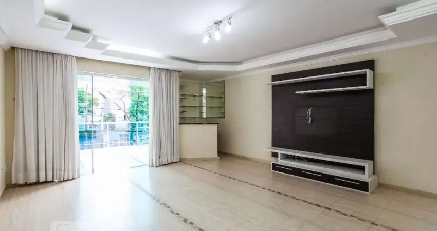 Casa com 3 quartos à venda na Rua Pacaembu, --, Santa Teresinha, Santo André