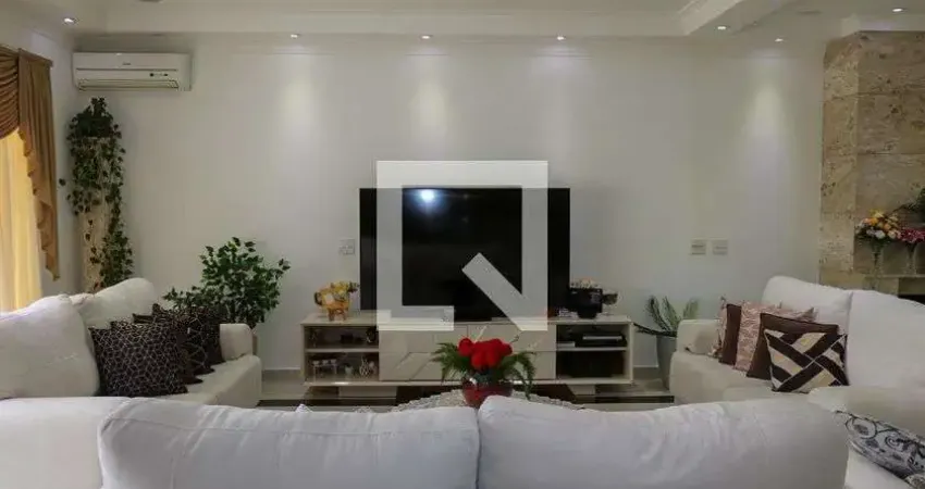 Casa com 4 quartos à venda na Rua Taipas, --, Barcelona, São Caetano do Sul