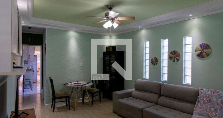 Casa à Venda - Jardim Esperança, 3 Quartos,  245 m2