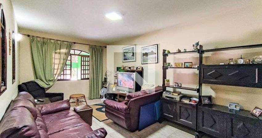 Casa à Venda - Parque Monte Alegre, 3 Quartos,  135 m2