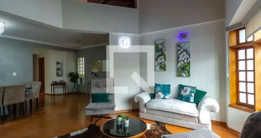 Casa com 4 quartos à venda na Rua Eugênio Aronchi, --, Jardim do Mar, São Bernardo do Campo