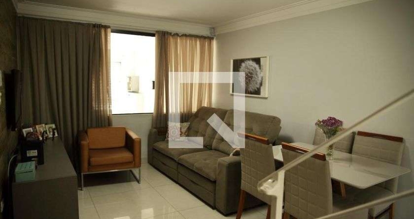 Casa à Venda - Vila Jordanópolis, 2 Quartos,  124 m2