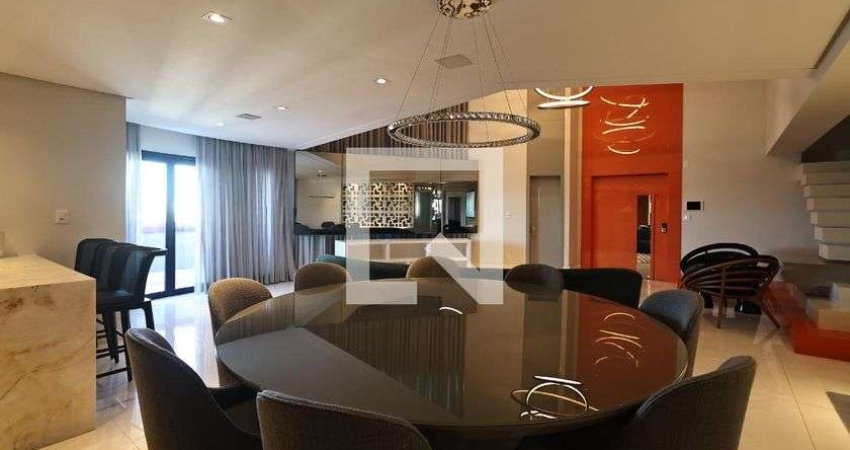 Apartamento com 6 quartos à venda na Rua Doutor Messuti, --, Centro, Santo André